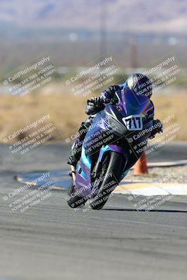 media/Feb-13-2022-SoCal Trackdays (Sun) [[c9210d39ca]]/Turns 16 and 17 Exit (955am)/